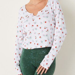 PINK Victoria's Secret Thermal Top